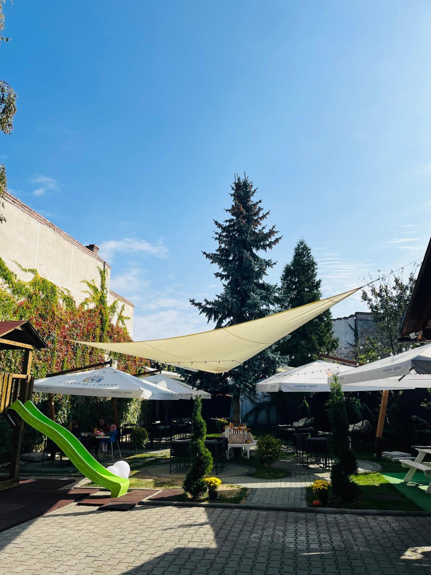 Pensiunea Curtea Bavareza Târgu-Mureş Exteriér fotografie