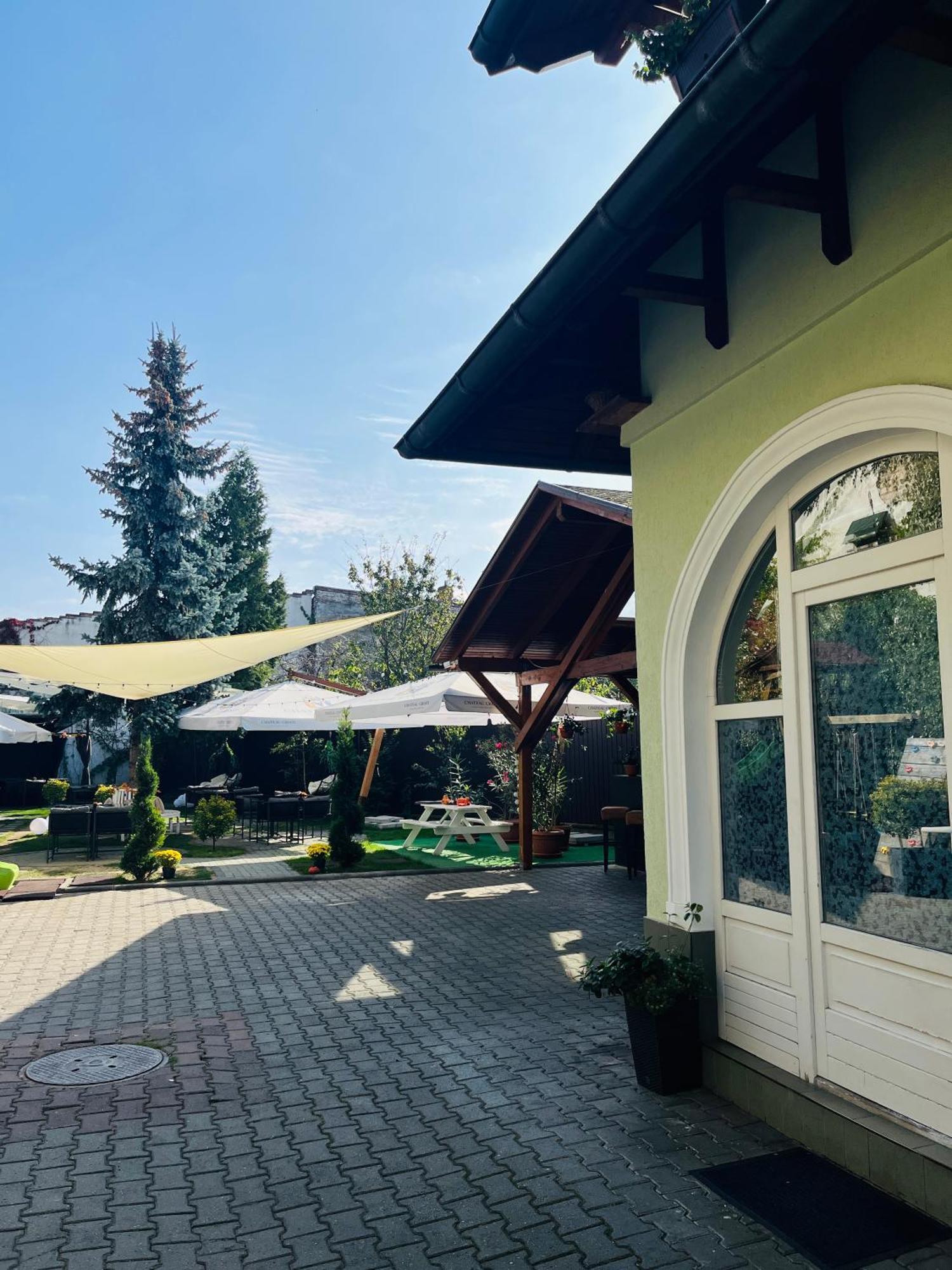 Pensiunea Curtea Bavareza Târgu-Mureş Exteriér fotografie